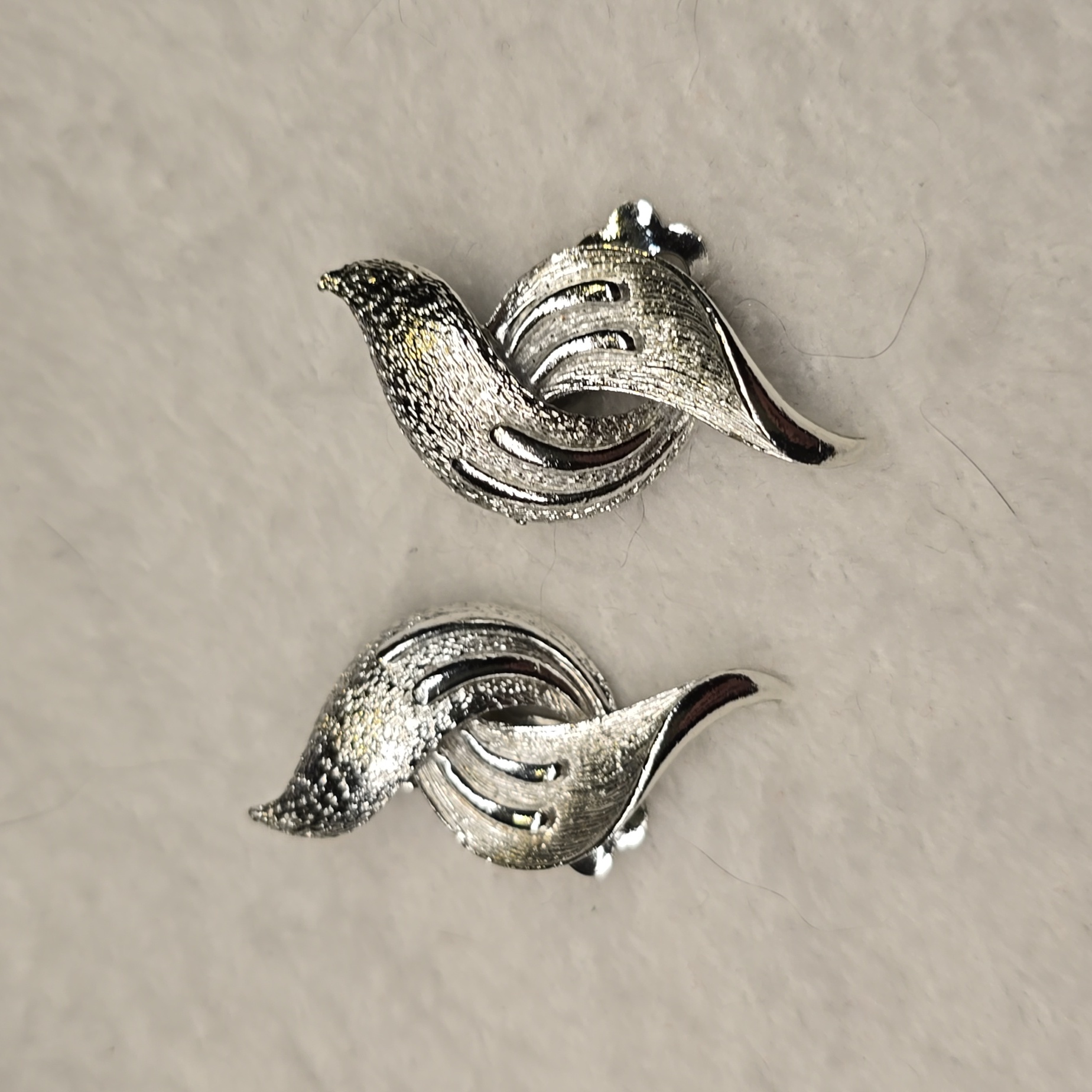 Vintage Coro Clip On Earrings 15$